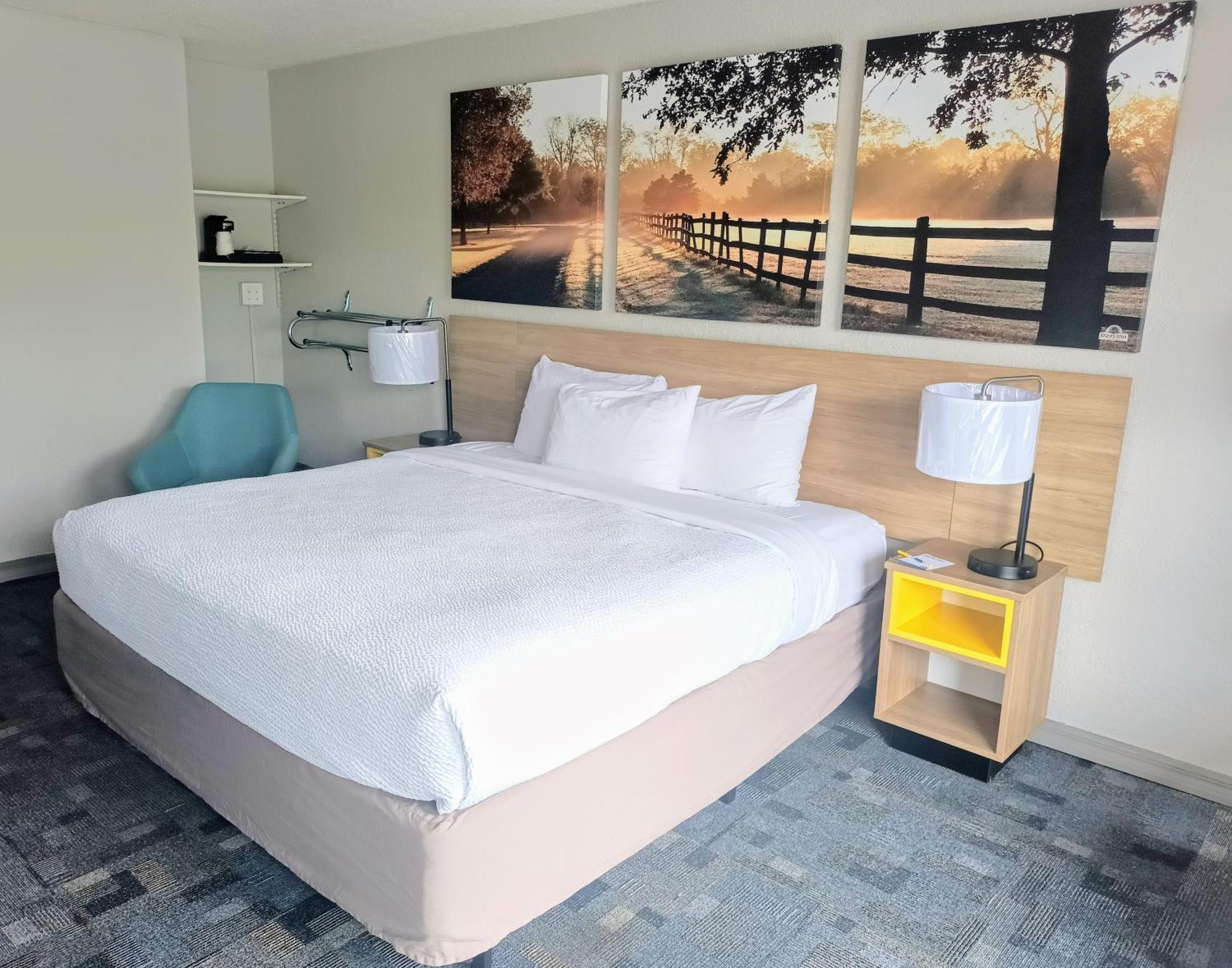 Days Inn By Wyndham Wildwood I-75 Екстериор снимка